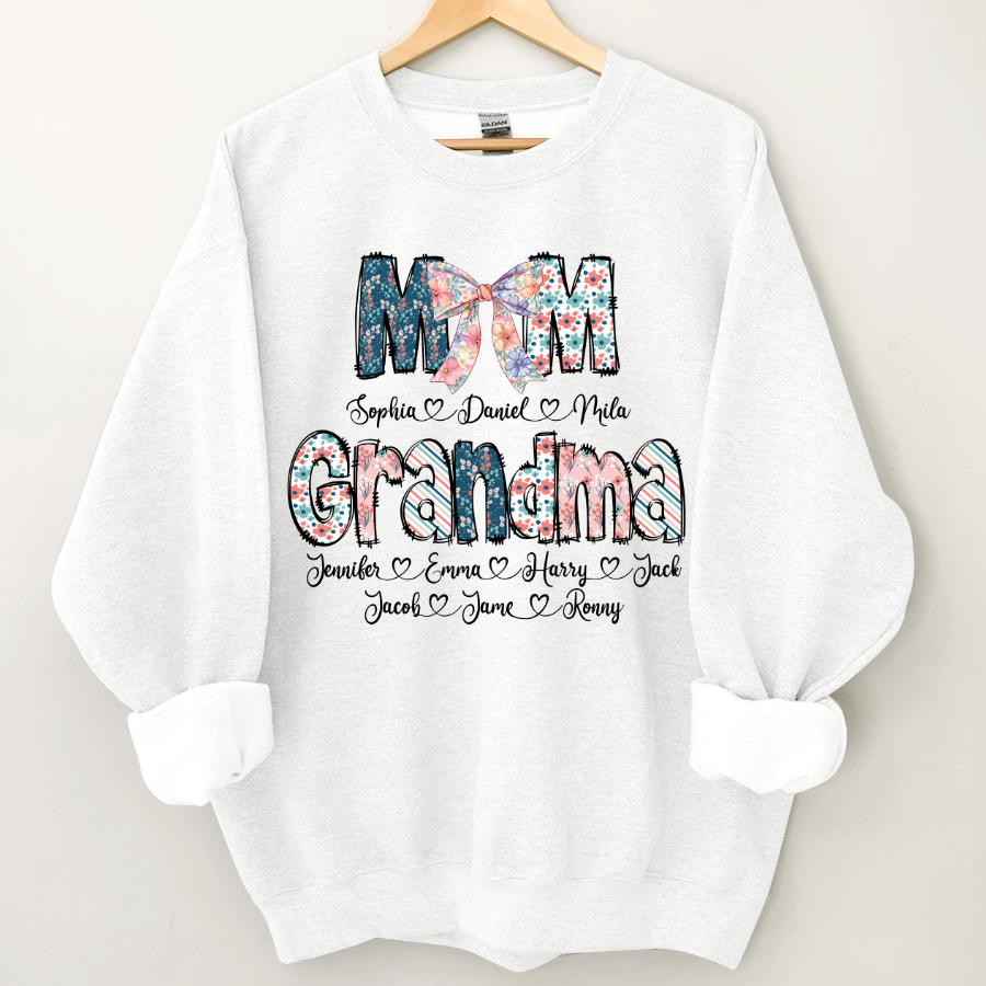 Lofaris Personalized Floral Mom Grandma Love Gift Sweatshirt