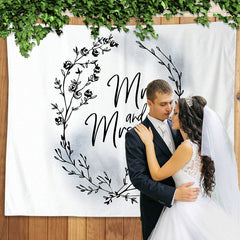 Lofaris Personalized Mystical Floral Mr And Mrs Wedding Backdrop