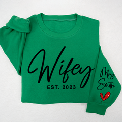 Lofaris Glitter Custom Name Mrs Sweatshirt Personalized Wifey Bride LTP01