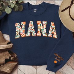 Lofaris Personalized Nana Pattern Flower with Grandkids Gift For Mothers Day CL01 Sweatshirt