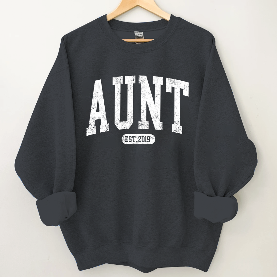 Lofaris Personalized Simple 2024 Aunt And Uncles Day Sweatshirt