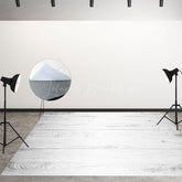 Lofaris Retro White Grey Horizontal Stripe Wood Floor Mat