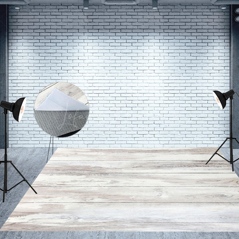 Lofaris White Grey Horizontal Stripe Wood Grain Floor Mat