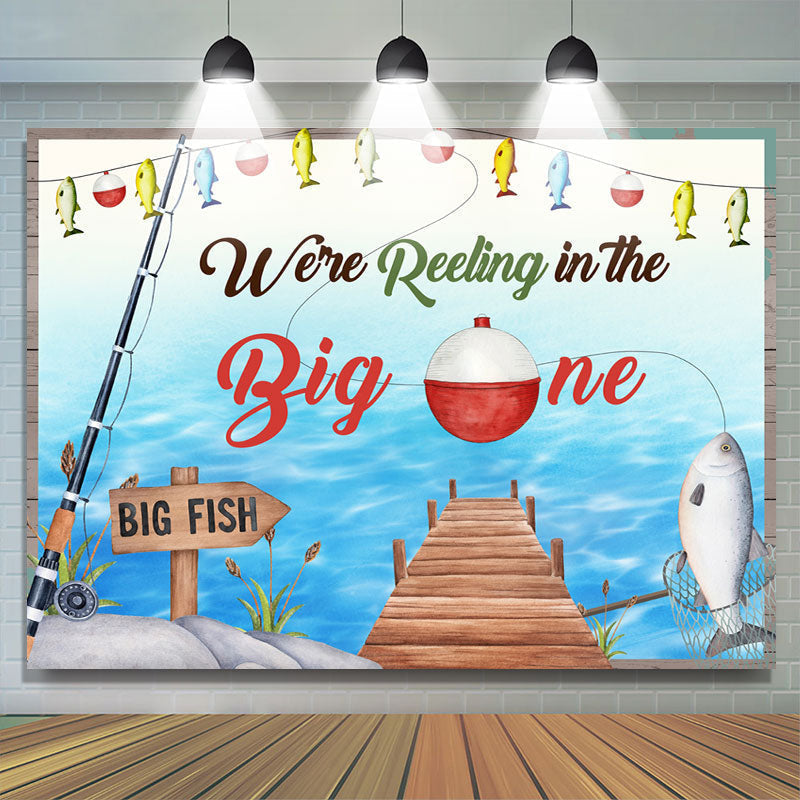 http://www.lofarisbackdrop.com/cdn/shop/products/big-fish-in-the-water-theme-happy-1st-birthday-backdrop-custom-made-free-shipping-896.jpg?v=1679544489