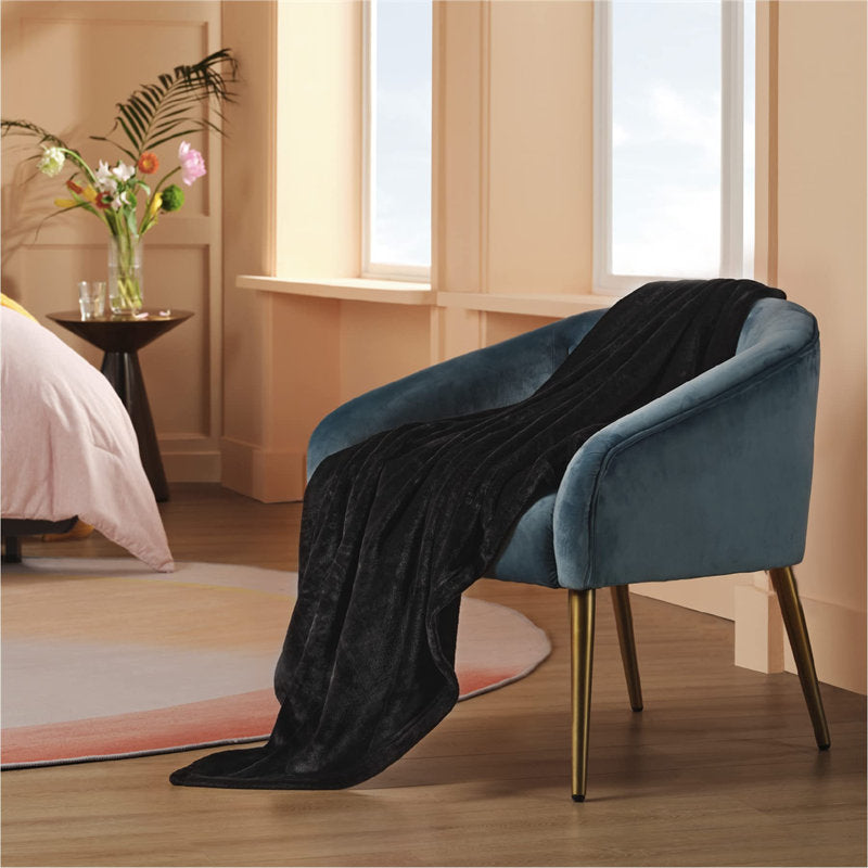 Lofaris Black Sofa Bed Comfortable 300GSM Throw Blanket For Toddler