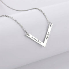 Lofaris Custom Anti-Oxidation Silver V Shape Name Necklace