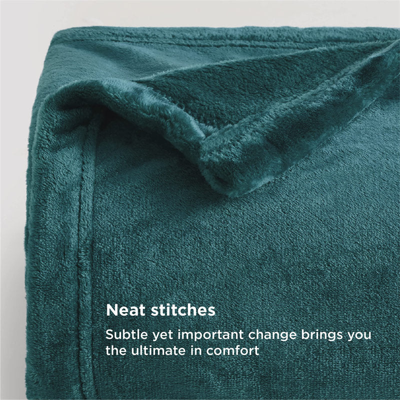 Lofaris Emerald Green Vintage 300GSM Throw Blanket For Kid Adult