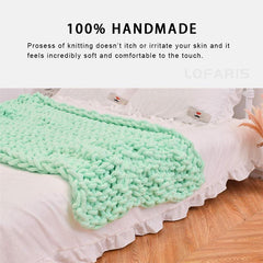 Lofaris Green Handmade Queen Size Comfortable Soft Chunky Knit Blanket