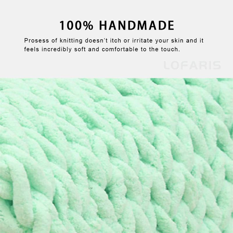 Lofaris Green Handmade Queen Size Comfortable Soft Chunky Knit Blanket