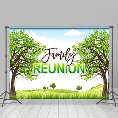 Lofaris Green Tree Family Reunion Holiday Party Backdrop