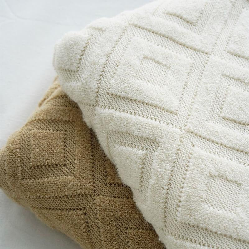 Lofaris Knit Versatile Warm Bed Blanket with Tassels Throw