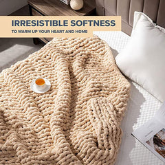 Lofaris Oat White Weighted Queen Size Chunky Knit Blanket