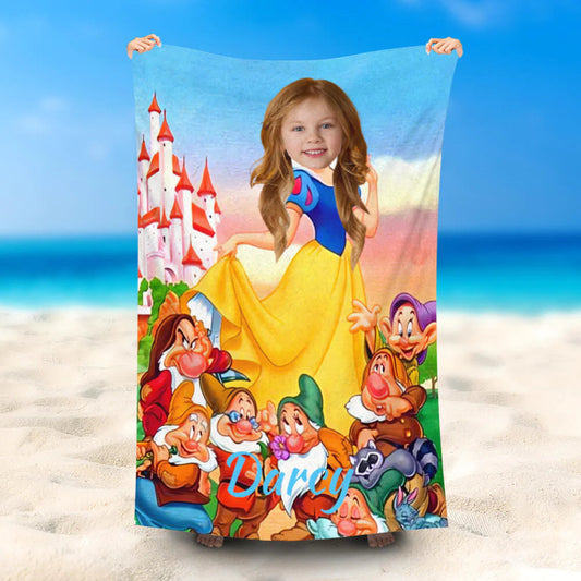 Lofaris Personalized Castle Snow White 7 Dwarfs Beach Towel