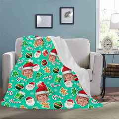 Lofaris Personalized Dog Face Christmas Green Pet Blanket