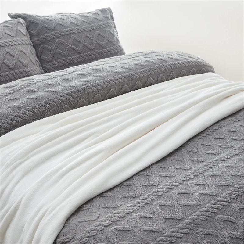 Lofaris Pure White Fleece 300GSM Bed Couch Throw Blanket For Kids