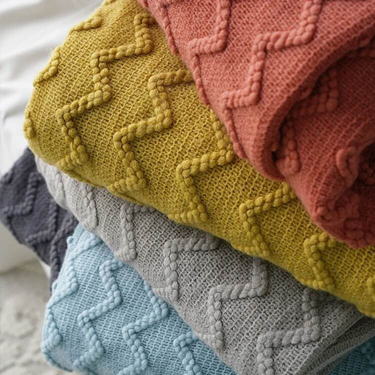 Lofaris Soft Knitted Corrugated Blanket For Autumn And Winter On Sofa Bed