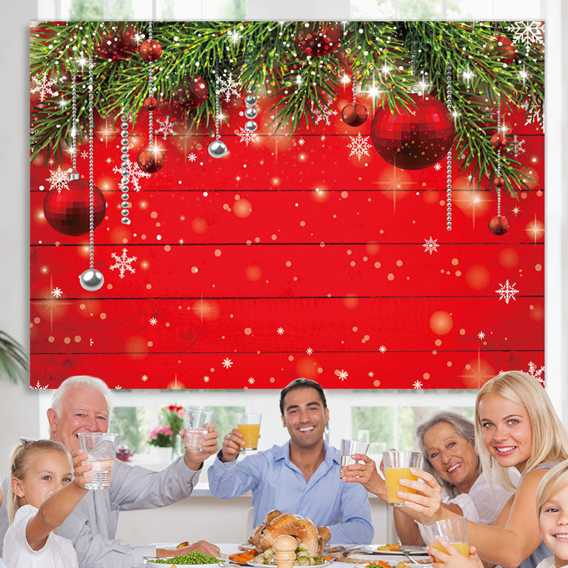 Lofaris Strings Of Silver Beads With Christmas Tree Backdrop