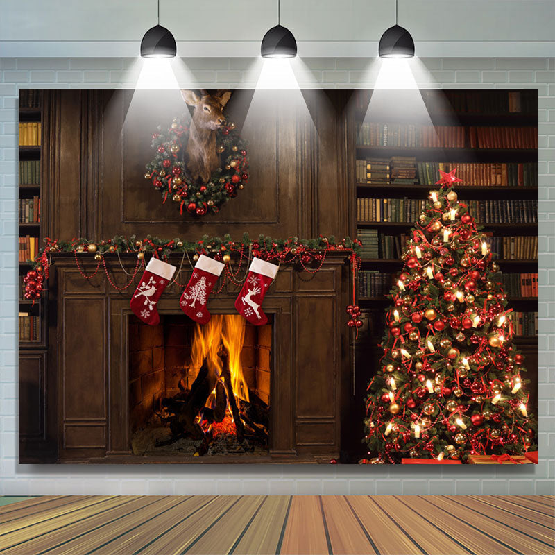 Lofaris Warmful Houses With Stocks And Christmas Tree Backdrop