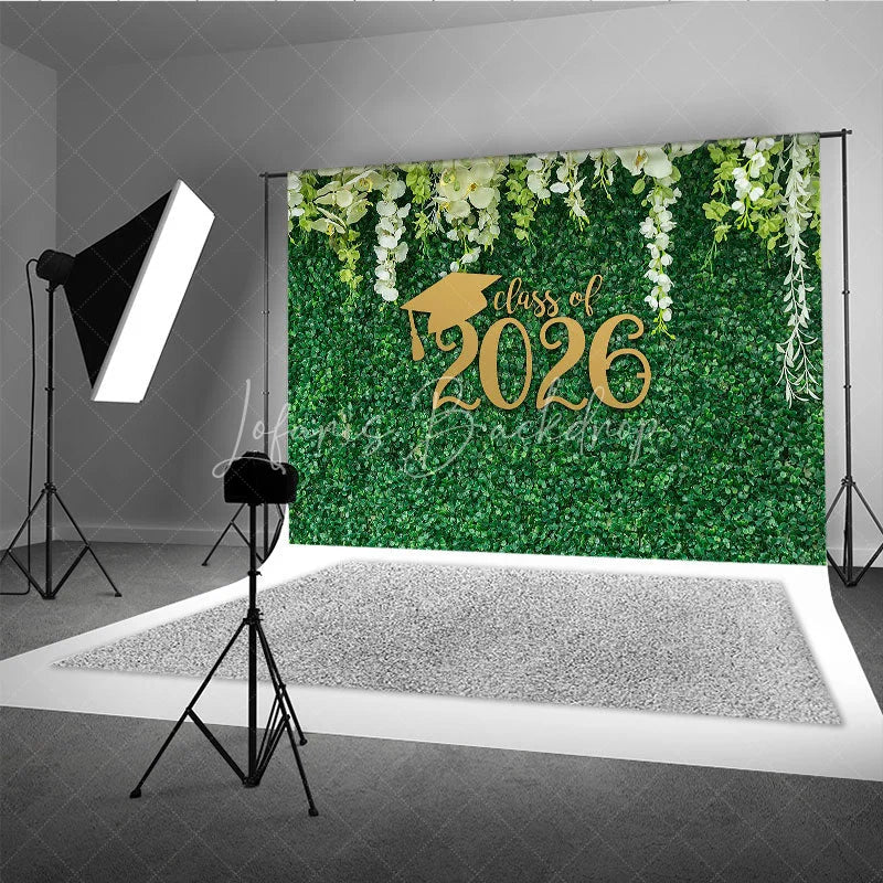 Lofaris Fresh White Flower Green Grass Graduation Backdrop