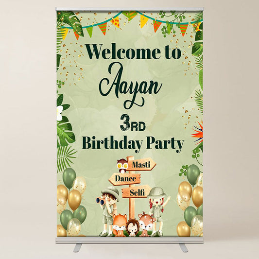 Lofaris Little Tropical Explorer Animals Birthday Welcome Sign