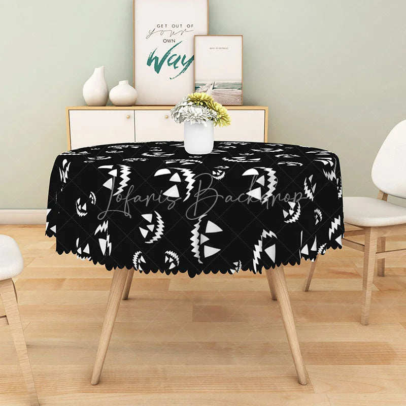 Lofaris Black Halloween Round Tablecloth with Jack-o’-Lantern Print for Spooky and Modern Party Decor