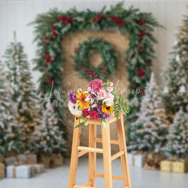Lofaris Christmas Wood Door Photography Backdrop Flocked Trees with Red Berry Garland Rustic Holiday Mini Session Background
