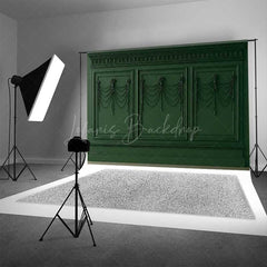 Lofaris Elegant Dark Green Wall Photography Backdrop Classic Molding with Shells and Pearls Vintage Luxury Interior