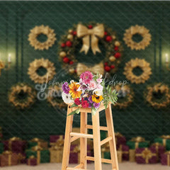 Lofaris Elegant Green and Gold Christmas Photography Backdrop Classic Wall with Wreaths Holiday Trees Photo Background