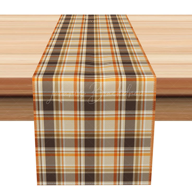 Lofaris Elegant Retro Plaid Table Runner Classic Old Style Check for Formal and Traditional Dining Decor