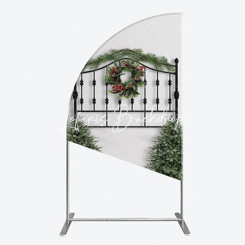 Lofaris Festive Black Metal Half Moon Arch Backdrop with Christmas Wreath Pine Garland and Red Berries Holiday Party Decor.