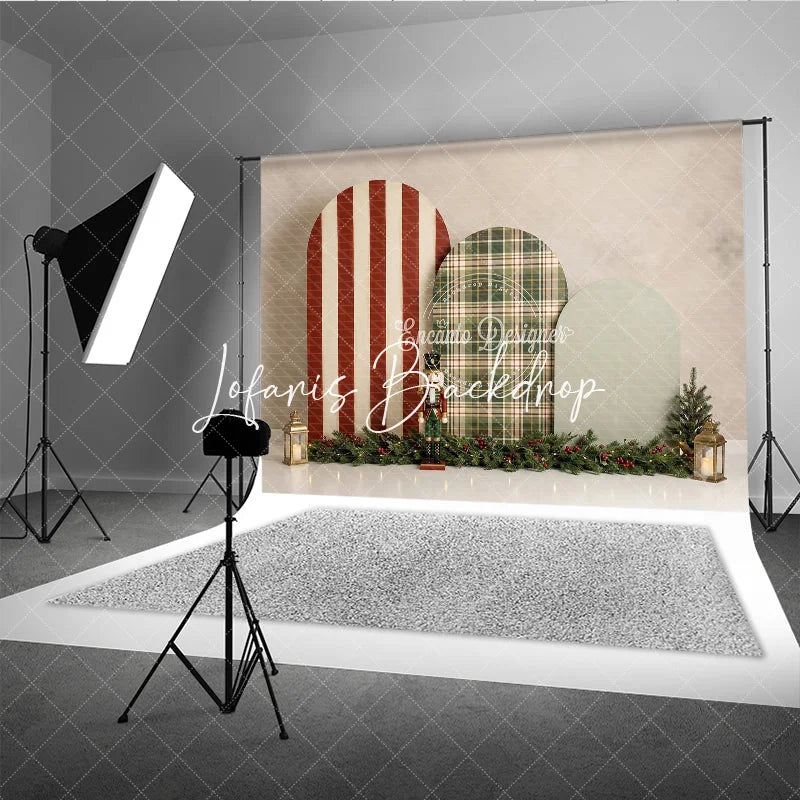 Lofaris Festive Red Striped and Green Plaid Arched Holiday Backdrop Christmas Nutcracker Garland Decor