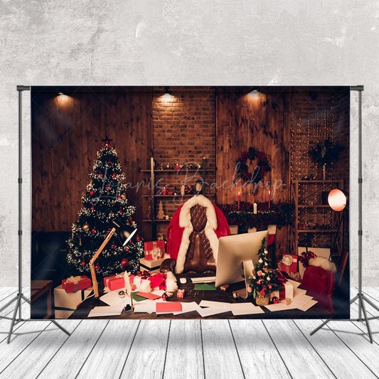 Lofaris Office Desk In Dim Interior Christmas Photo Backdrop