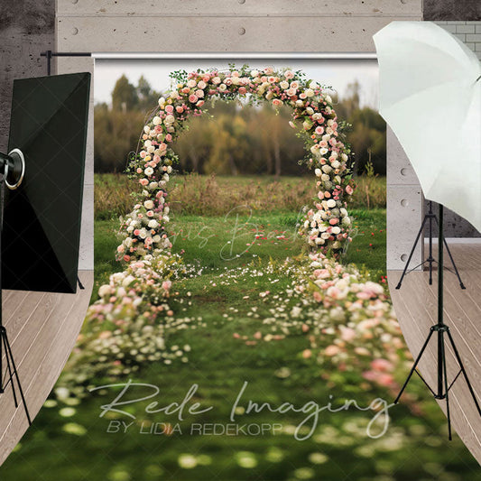 Lofaris Outdoor Floral Arch Grassland Wedding Sweep Backdrop