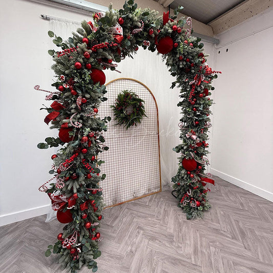Lofaris Red Christmas Garland Arch Classic Artificial Pine Foliage with Baubles Festive Holiday Decor for Home and Party