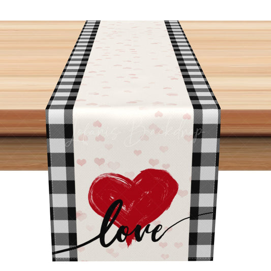 Lofaris Romantic Hearts Plaid Valentines Day Table Runner