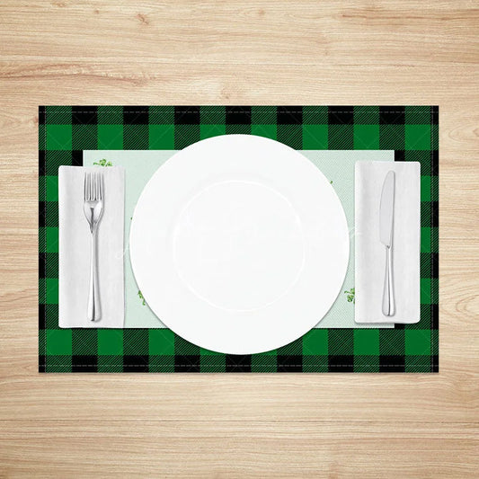 Lofaris Shamrock Collage Plaid Set of 4 Placemats St. Patricks Day Green Buffalo Check Table Mats