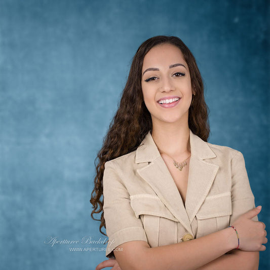 Lofaris Retro Abstract Light Blue Portrait Studio Backdrop