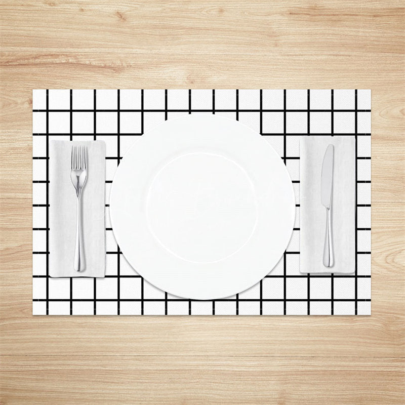 Lofaris Simple White Black Plaid Modern Set Of 4 Placemats