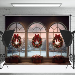 Lofaris Winter Window Christmas Wreath Bowknot Photo Backdrop