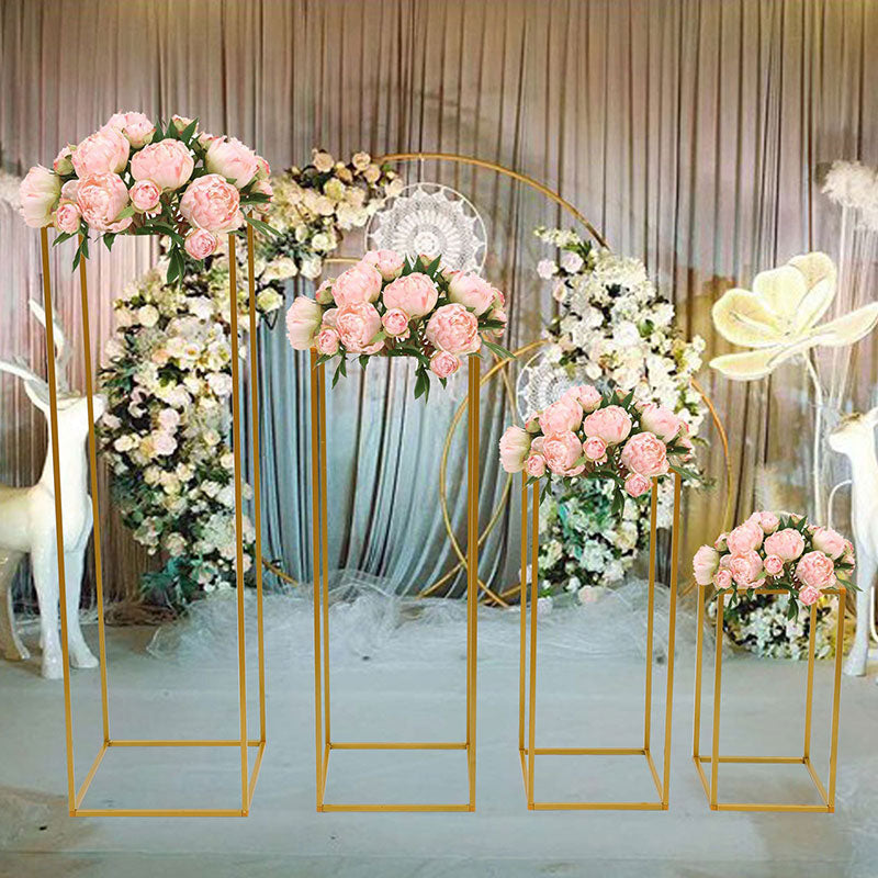 Lofaris 4 Pcs Gold Metal Flower Vase Holders Wedding Backdrop