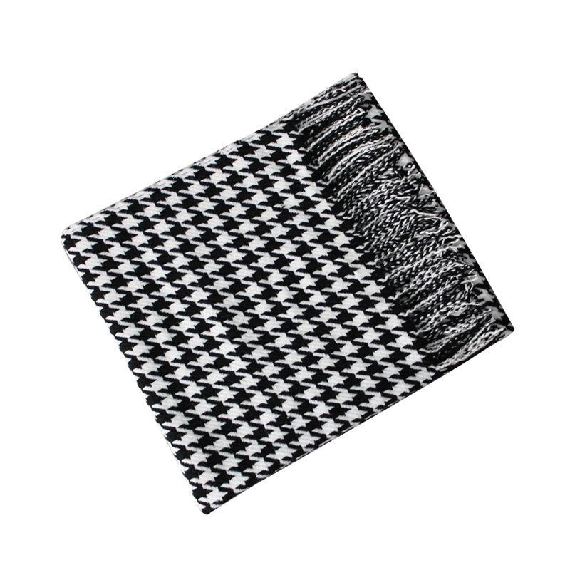 Lofaris Black and White Soft Throw Blanket For Bed And Sofa