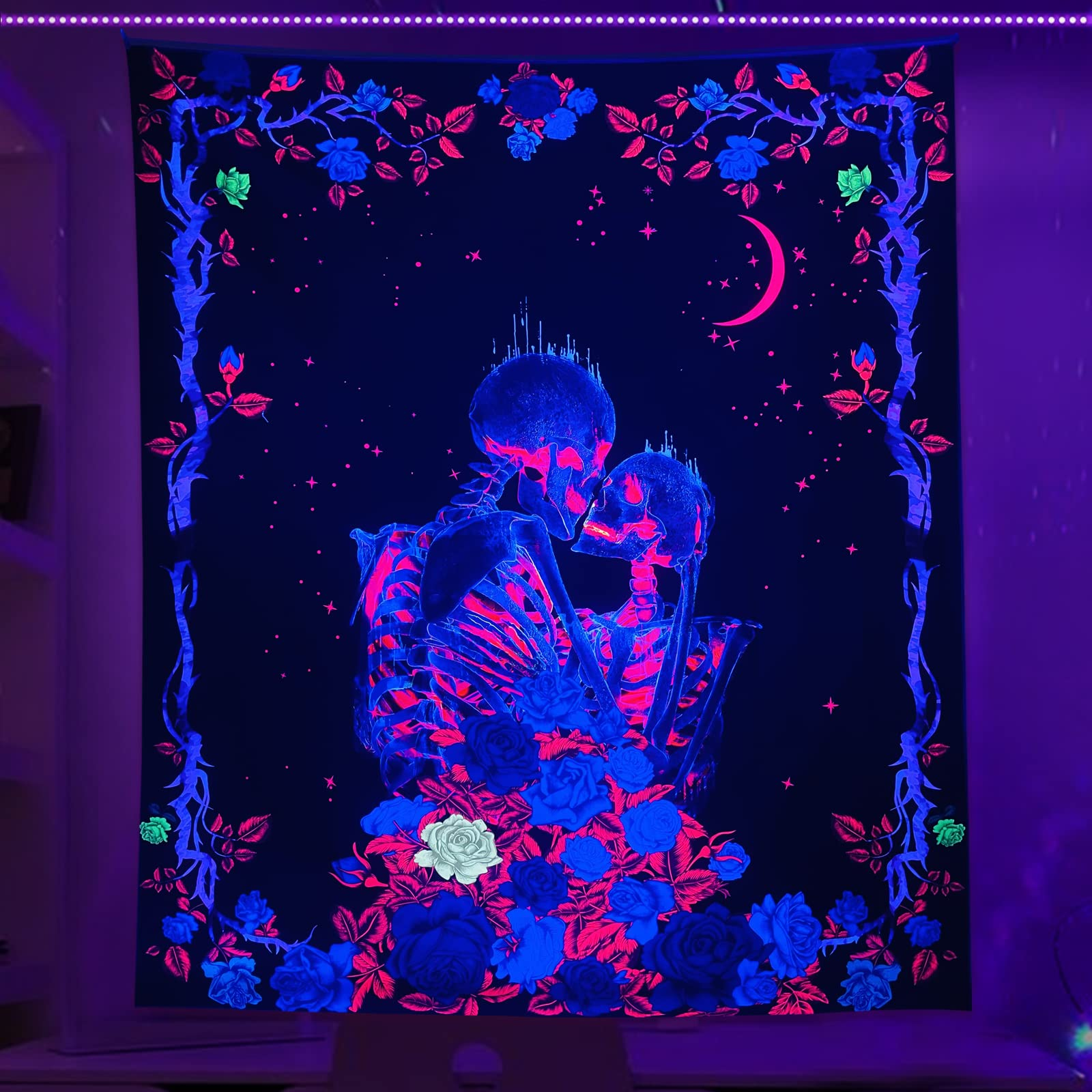 Lofaris Colorful Hippie Skull Kissing Lover Wall Blacklight Tapestry