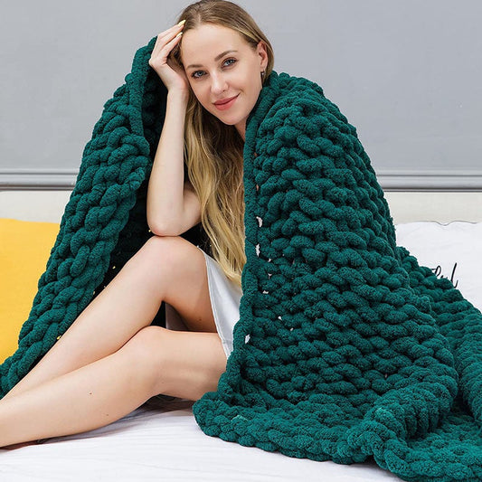 Lofaris Cozy Peacock Green Chunky Knitted Weighted Blanket