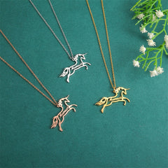 Lofaris Custom 18k Gold Plated Unicorn Name Necklace