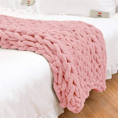 Lofaris Giant Skin Pink Chunky Knit Blanket Decoration For Bedroom