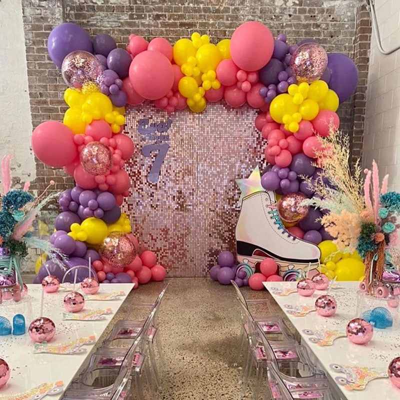 Lofaris Shimmer Wall Decoration Favor Photo Booth For Anniversary Wedding