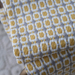 Lofaris Pastoral Style Yellow Blanket Knitted Woolen
