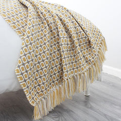 Lofaris Pastoral Style Yellow Blanket Knitted Woolen
