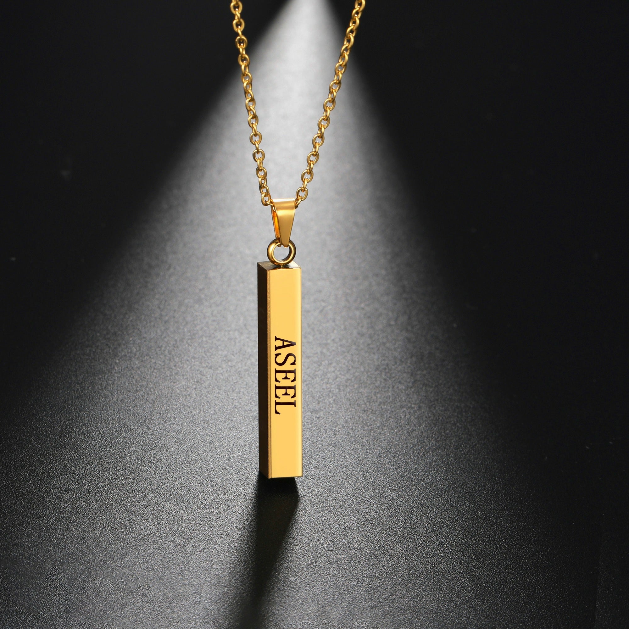 Lofaris Simple Custom Rectangle 18k Gold Plated Name Necklace