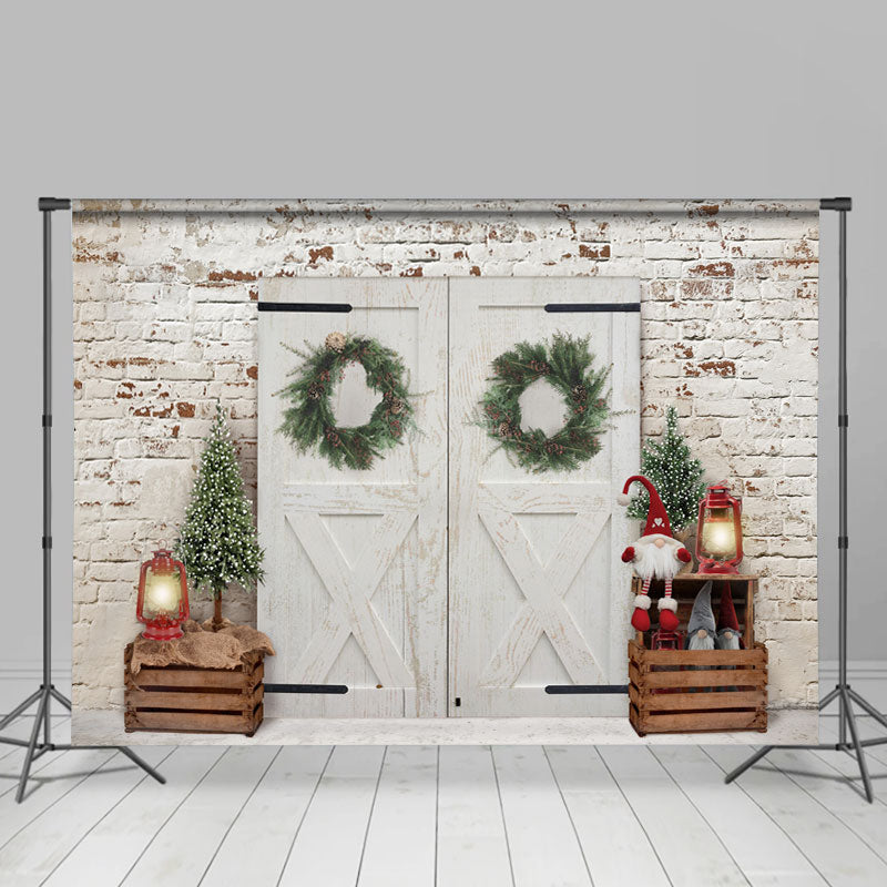 Lofaris White Bricks And Door With Christmas Tree Backdrop